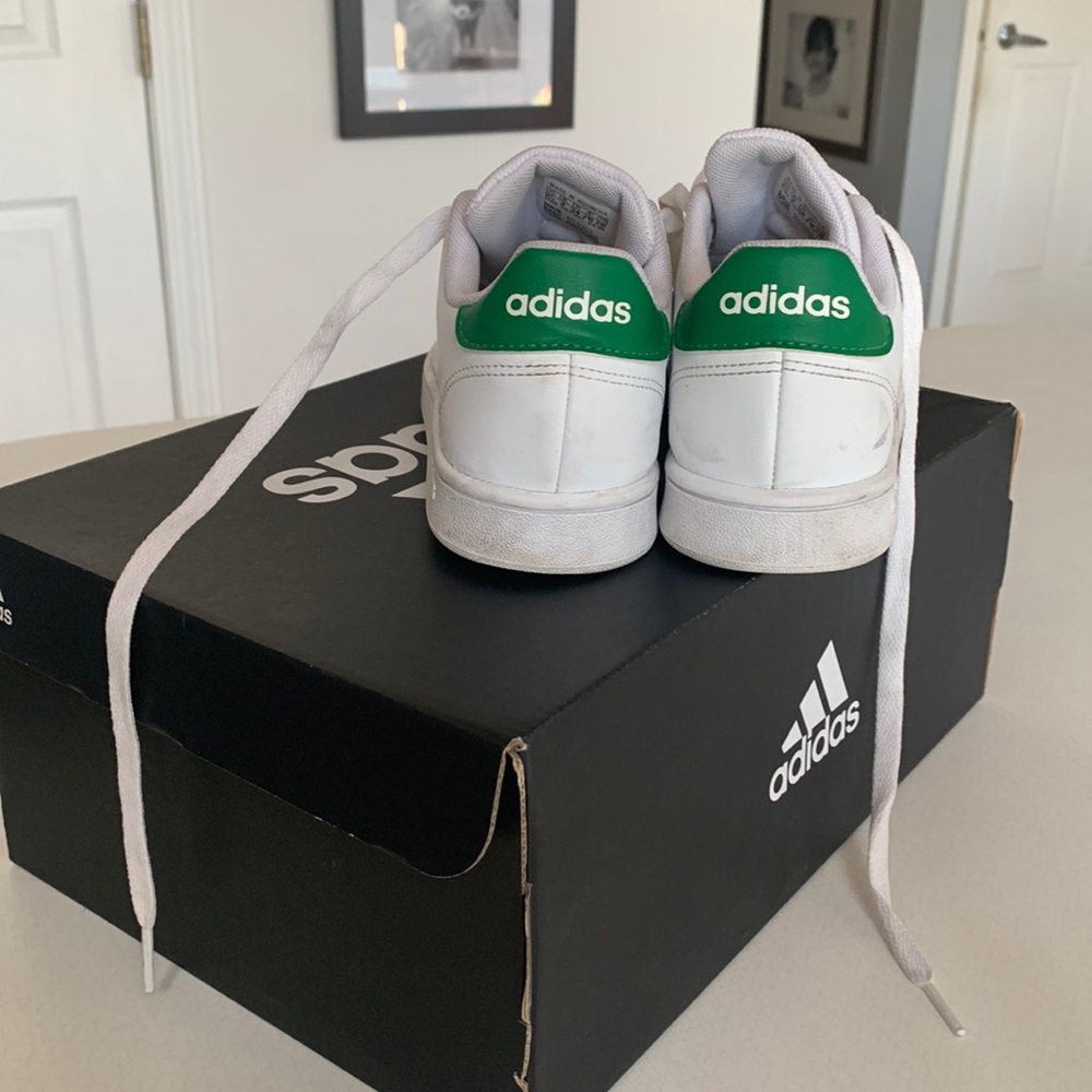 COPY - Adidas size US 2. Amazing condition.